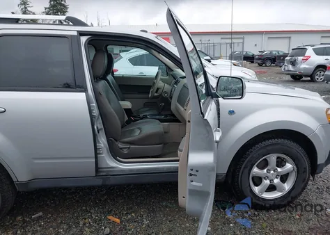 2009 Mazda Tribute Hybrid Grand Touring z USA, uszkodzony, nr VIN 4F2CZ59369KM00286